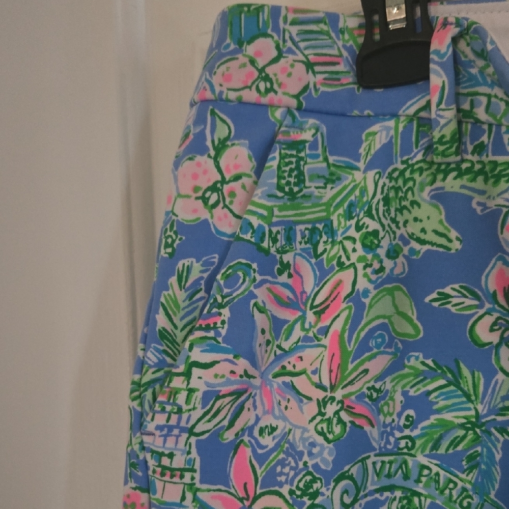 Lilly Pulitzer Blue Tropical Floral Bermuda Shorts - Picture 5 of 6